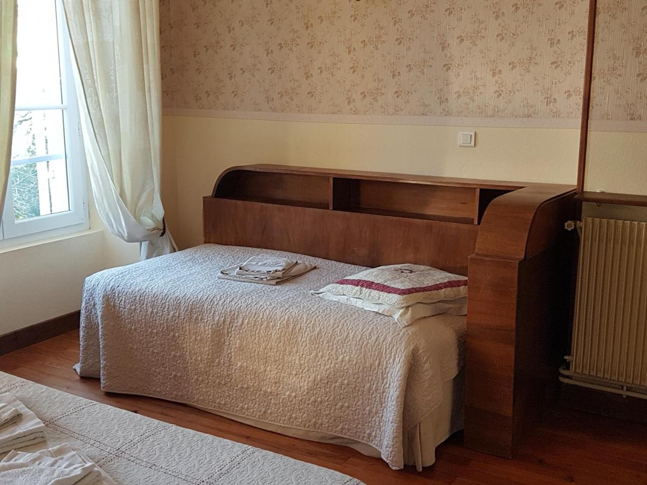 Bed and Breakfast Golf de TEYNAC Beychac-et-Caillau Exterior foto